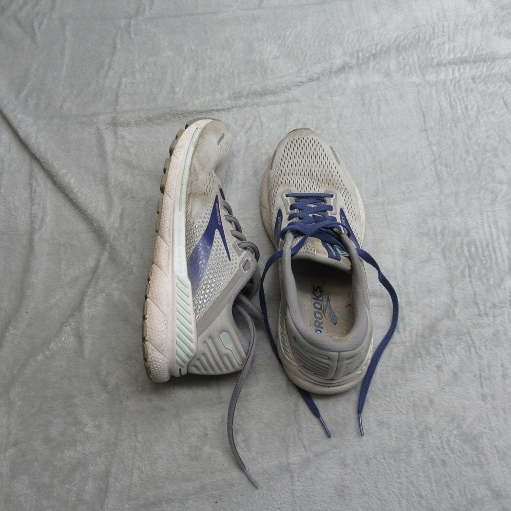Brooks Womens 7 Running Shoes Adrenaline GTS 22 Gray Blue Athletic Sneakers Read